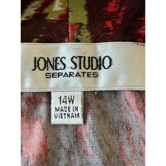 Jones Studio Womens Sleeveless V-Neck Top Size 14W Red/Black/Green Abstract Prin - Picture 6 of 9